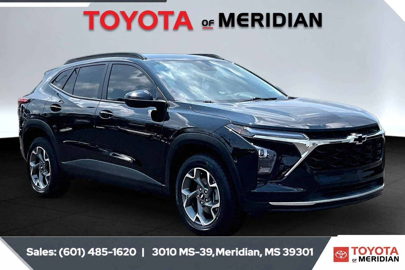 Used 2024 Mosaic Black Metallic Chevrolet LT image 1