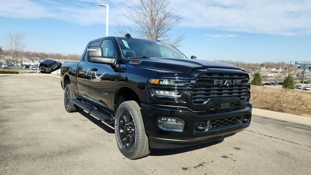 New 2026 Diamond Black Crystal Pearl-Coat Exterior Paint RAM Big Horn image 17