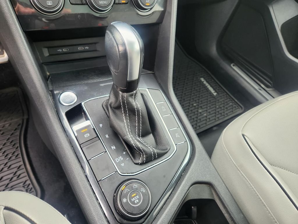 2021 Volkswagen Tiguan SEL Premium R-Line - Photo 19