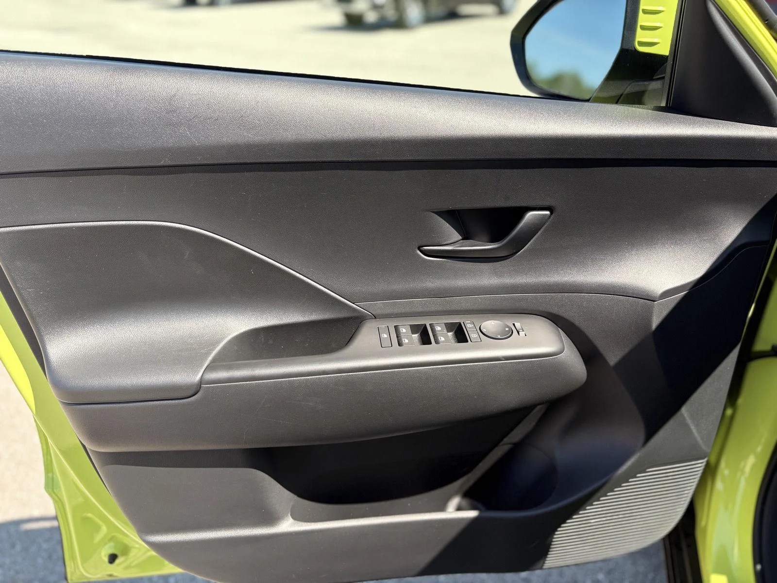 Used 2024 NEOTERIC YELLOW HYUNDAI SEL FWD image 20