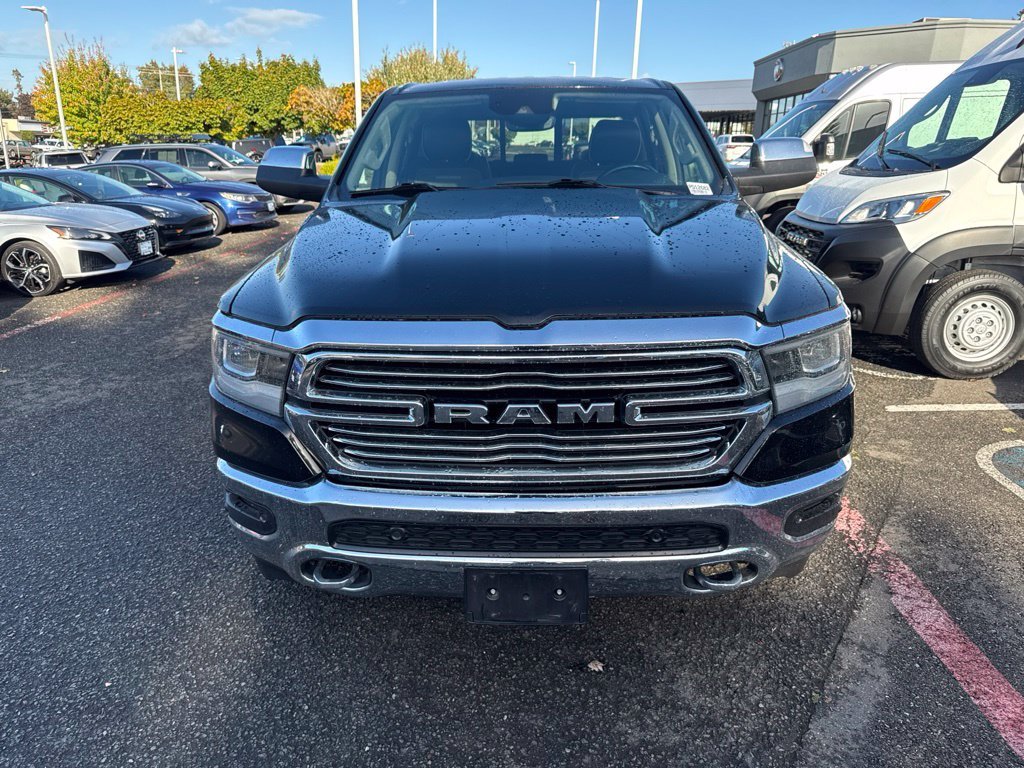 Used 2022 Diamond Black Crystal Pearlcoat Ram Laramie image 2
