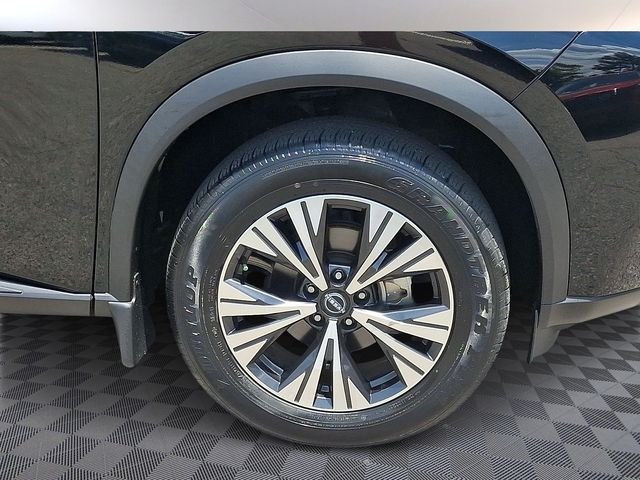 Used 2023 Black Nissan SV image 9