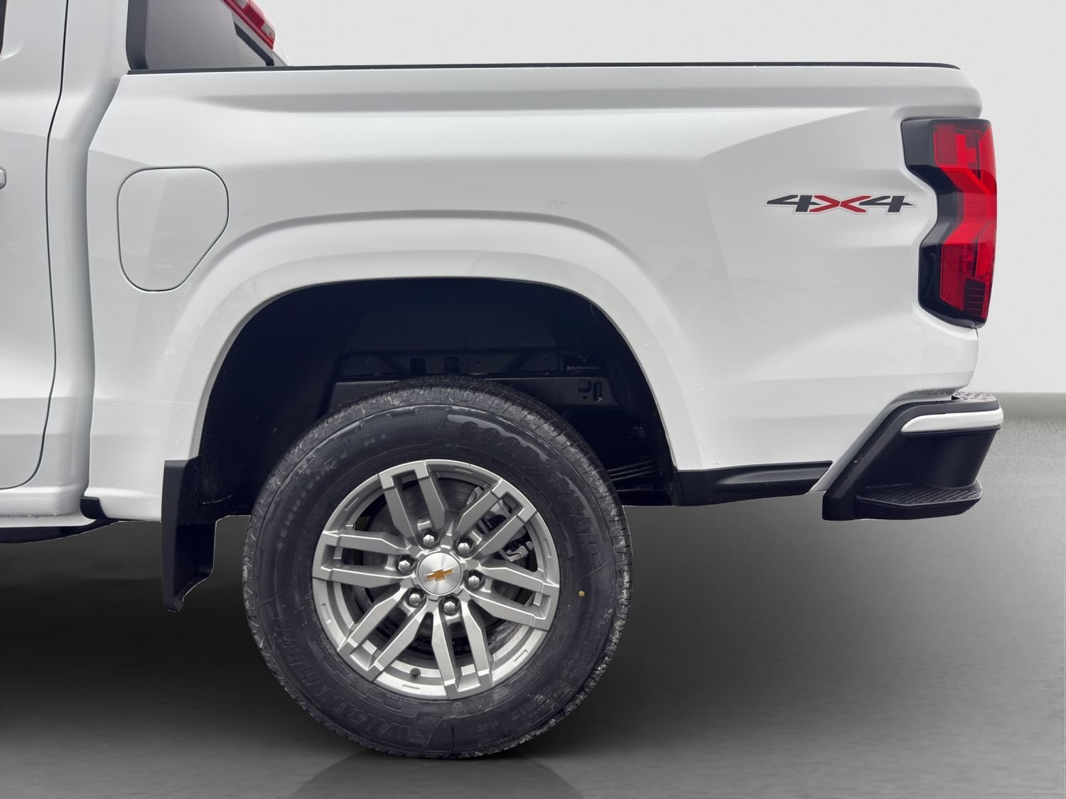 2026 Chevrolet Colorado LT - Photo 21
