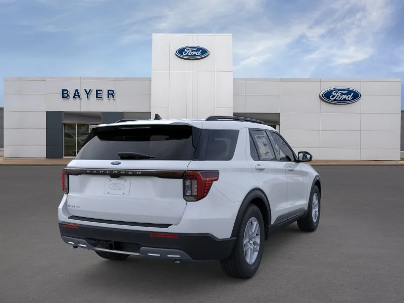 New 2026 Space White Metallic Ford Active image 8
