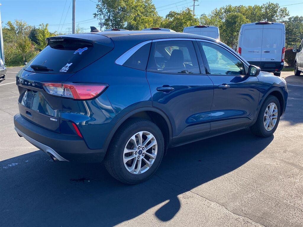 Used 2020 Dark Persian Green Ford SE image 10