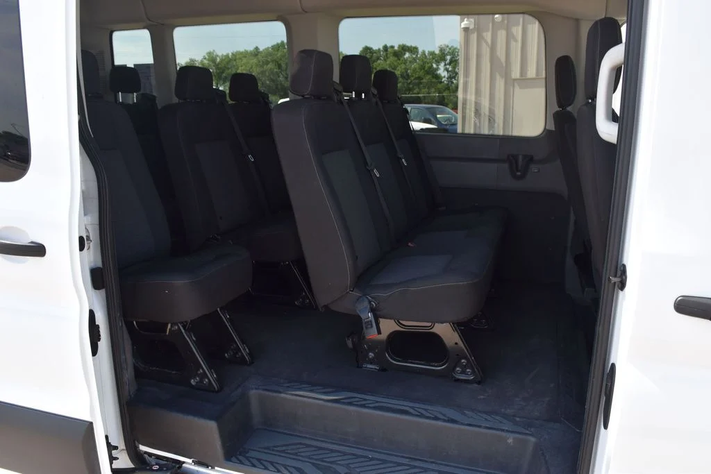 Used 2023 White Ford XL image 21