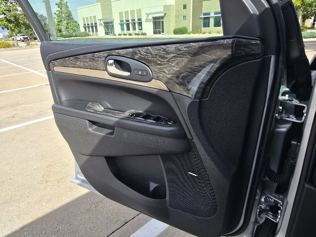 Used 2013 Quicksilver Metallic Buick Leather image 16
