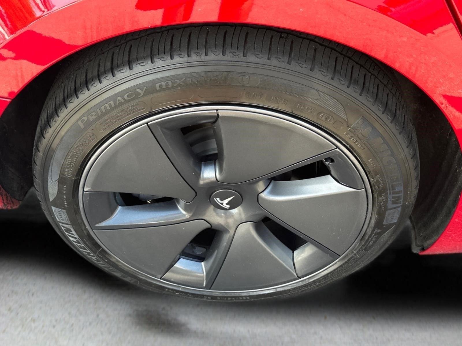 2022 Tesla Model 3 Long Range - Photo 10