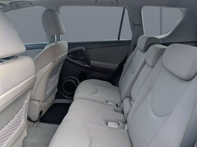 Used 2011 Brown Toyota Base image 13