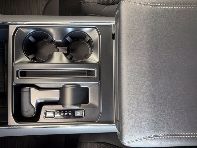 New 2026 Carbonized Gray Metallic Ford XLT image 47