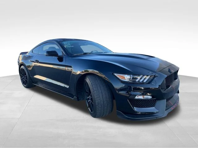 Used 2017 Black Ford Shelby GT350 image 8