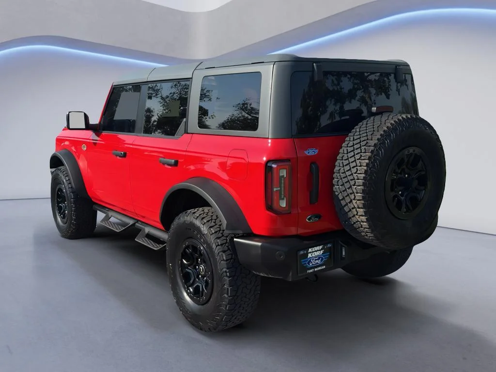 Used 2023 Race Red Ford Wildtrak image 3