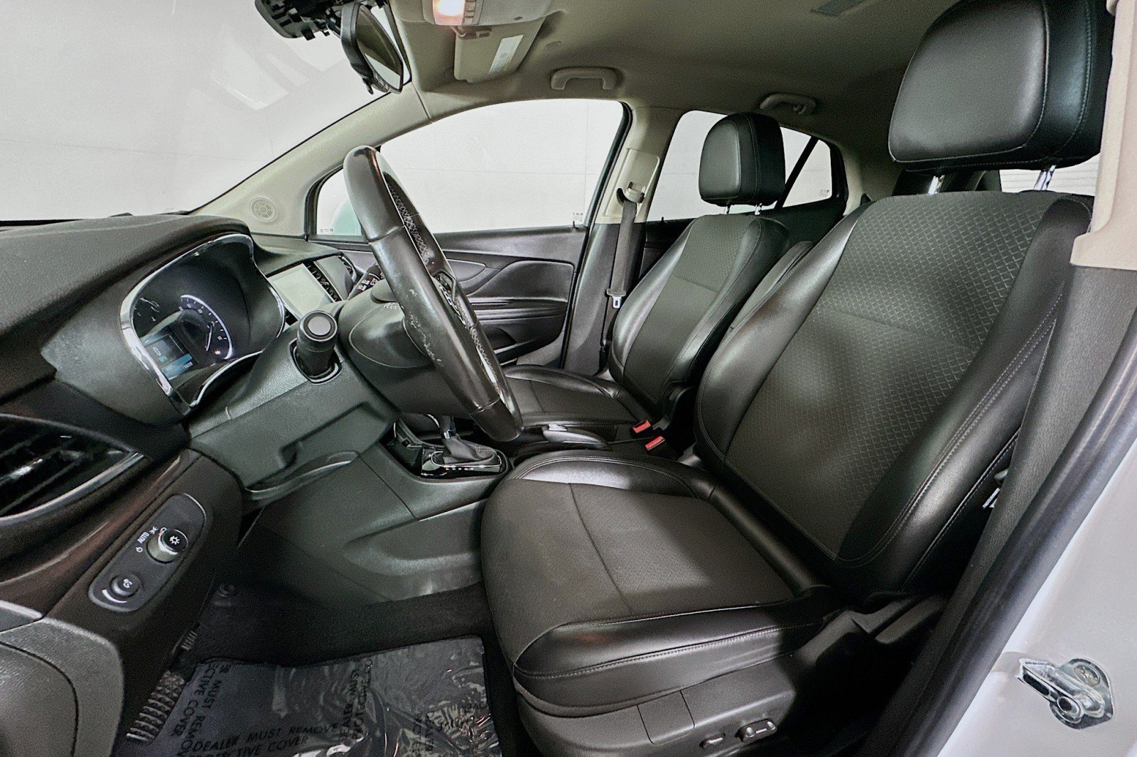 Used 2018 Summit White Buick Preferred image 18