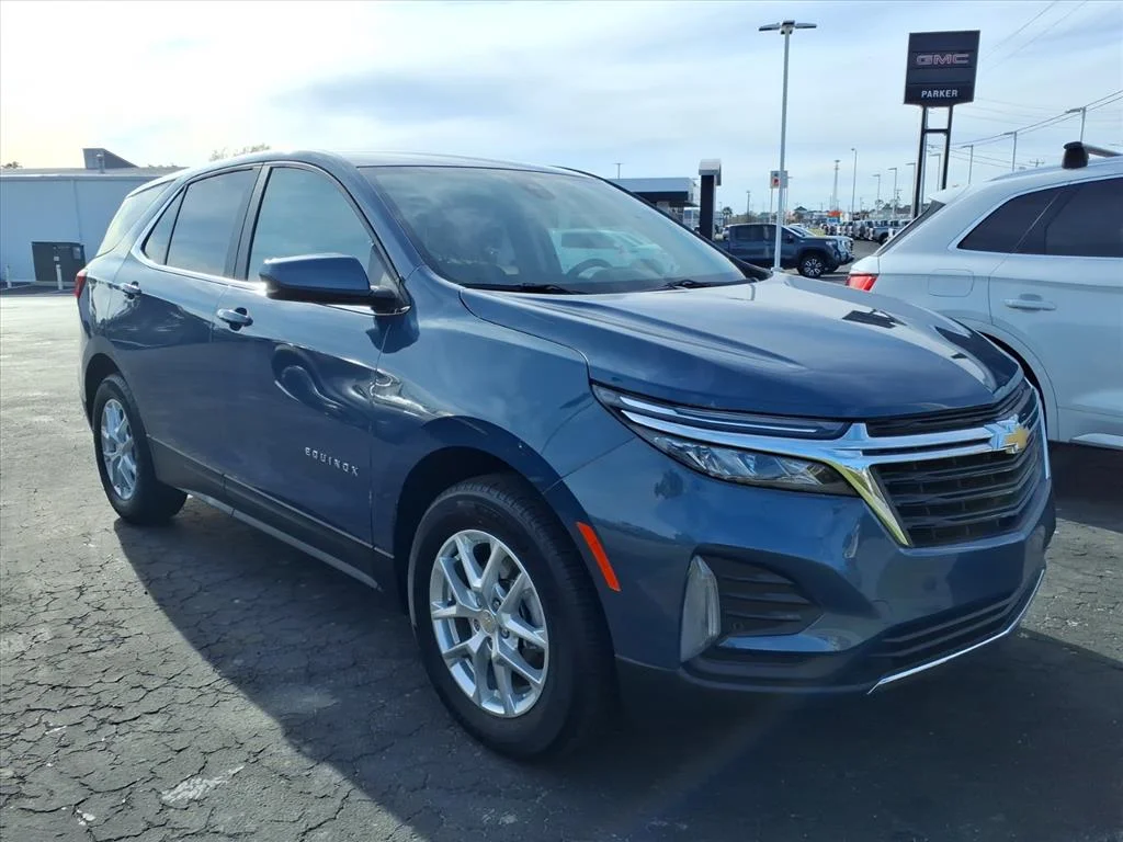 2024 Chevrolet Equinox LT 1.5T's photo