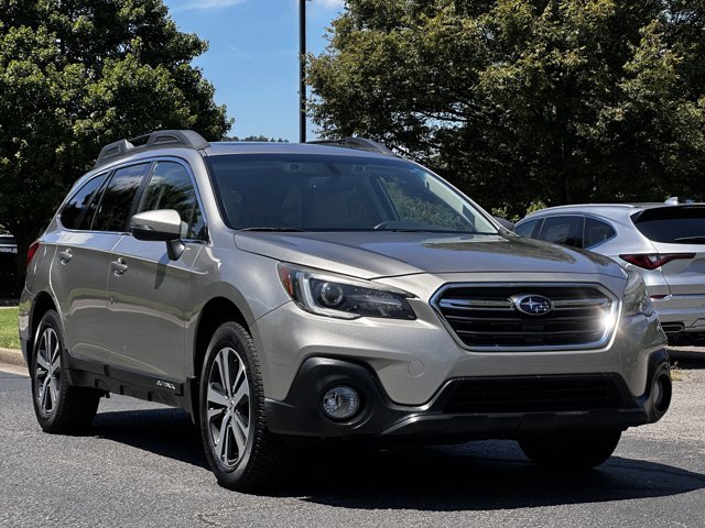 Used 2018 Subaru Outback Limited with VIN 4S4BSANC1J3252976 for sale in Brentwood, TN