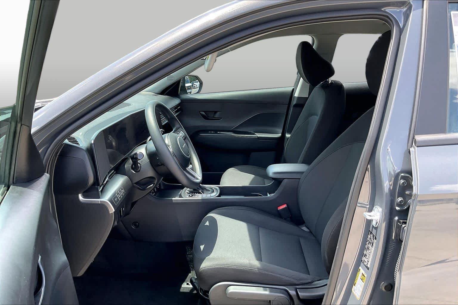 Used 2026 Ecotronic Gray Pearl Hyundai SE image 8
