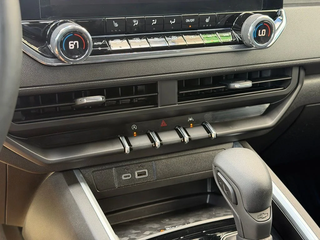 Used 2025 Blue Chevrolet Trail Boss image 15