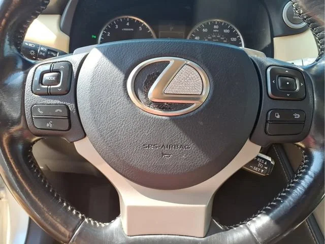 Used 2016 White Lexus  image 12