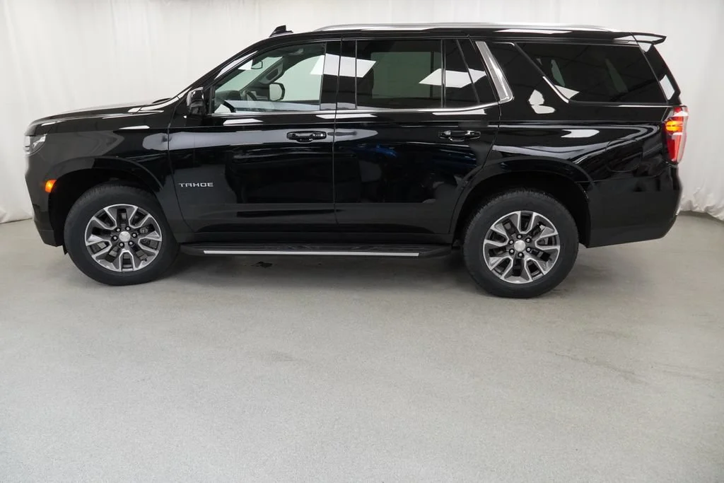 Used 2022 Black Chevrolet LT image 35