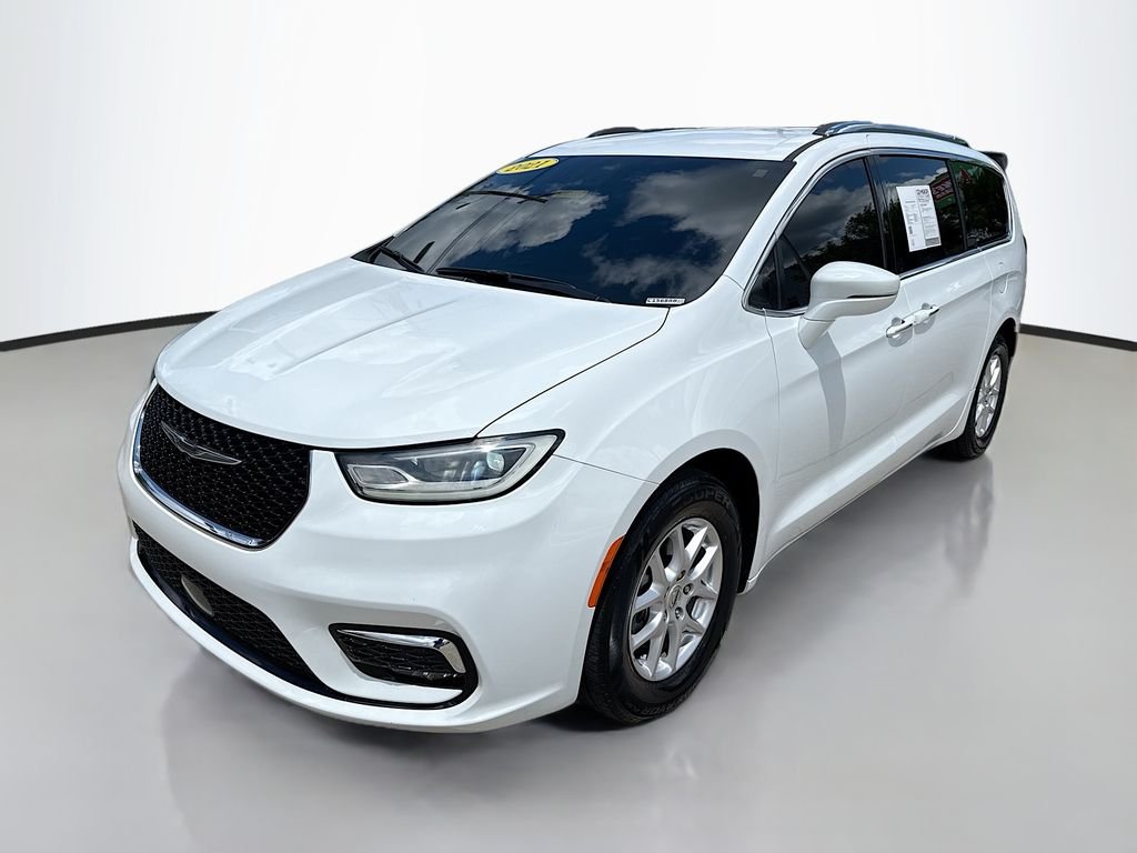 Certified Used 2021 Bright White Clearcoat Chrysler Touring L image 3