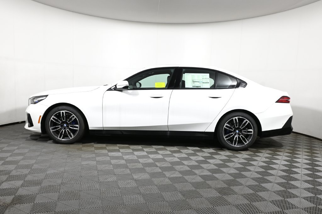 2026 BMW 5 Series 530i - Photo 2