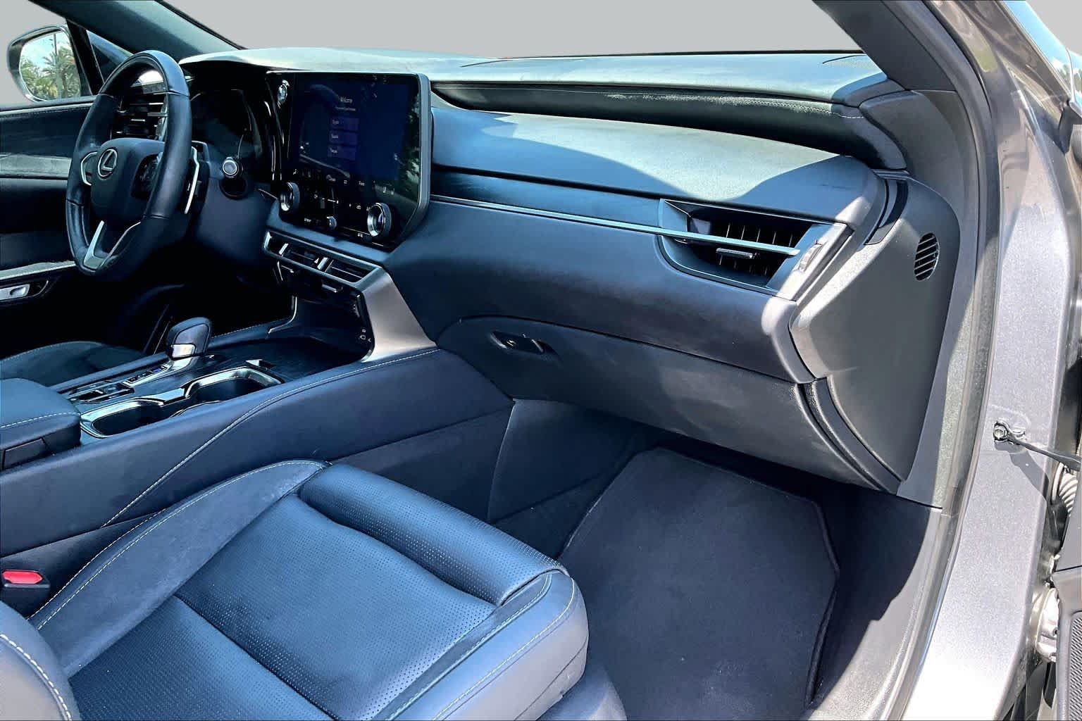 Used 2023 Nebula Gray Pearl Lexus Luxury image 19