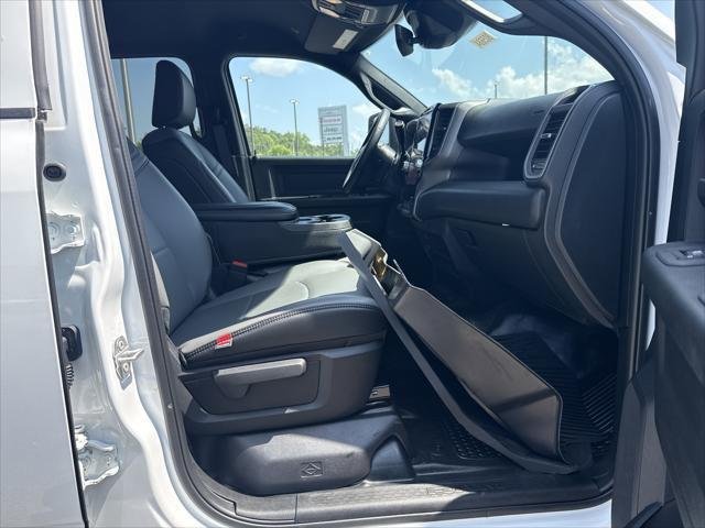 2026 RAM 3500 Tradesman - Photo 13