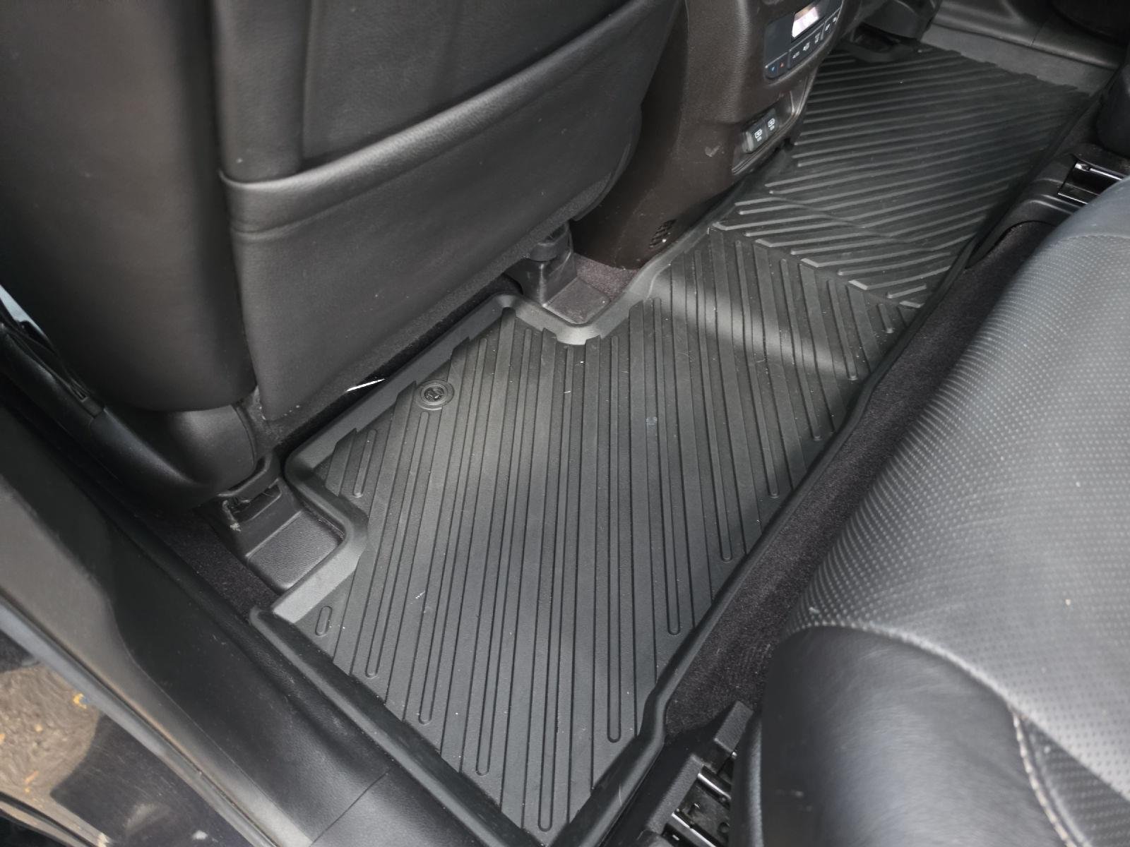 Used 2019 Gunmetal Metallic Acura w/Tech image 28