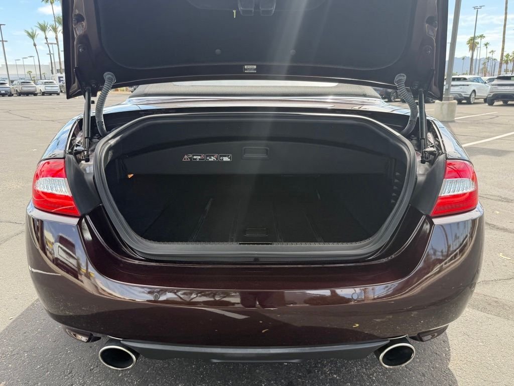 Used 2011 Red Jaguar Base image 17