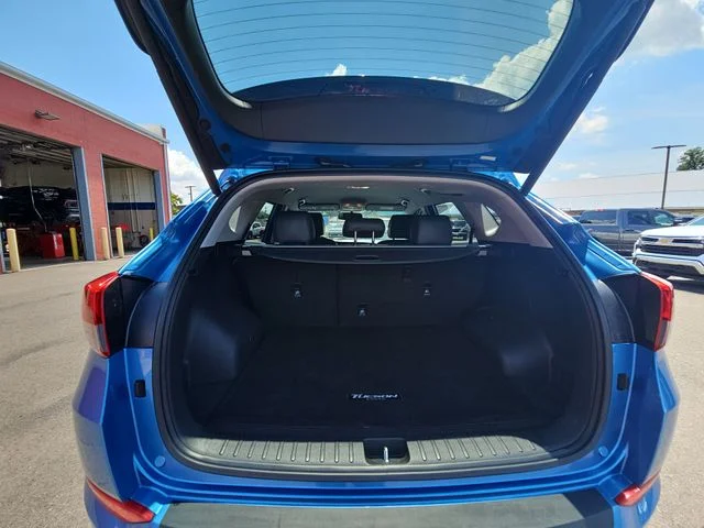Used 2018 Blue Hyundai Limited image 28