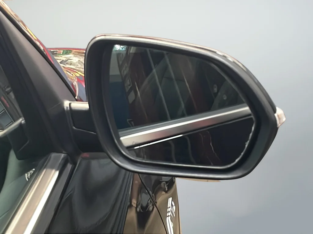 Certified Used 2022 Black Kia SX image 39