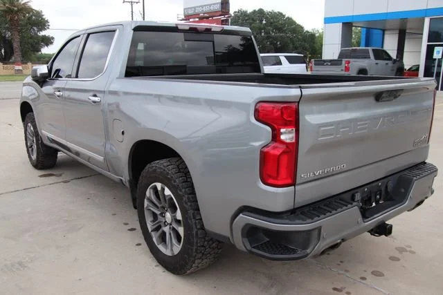 Used 2023 Sterling Gray Metallic Chevrolet High Country image 7