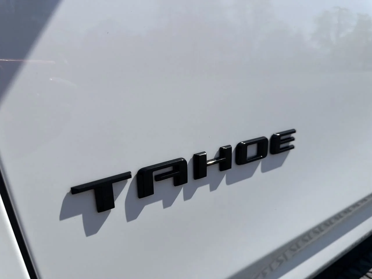 Used 2024 Summit White Chevrolet Z71 image 27
