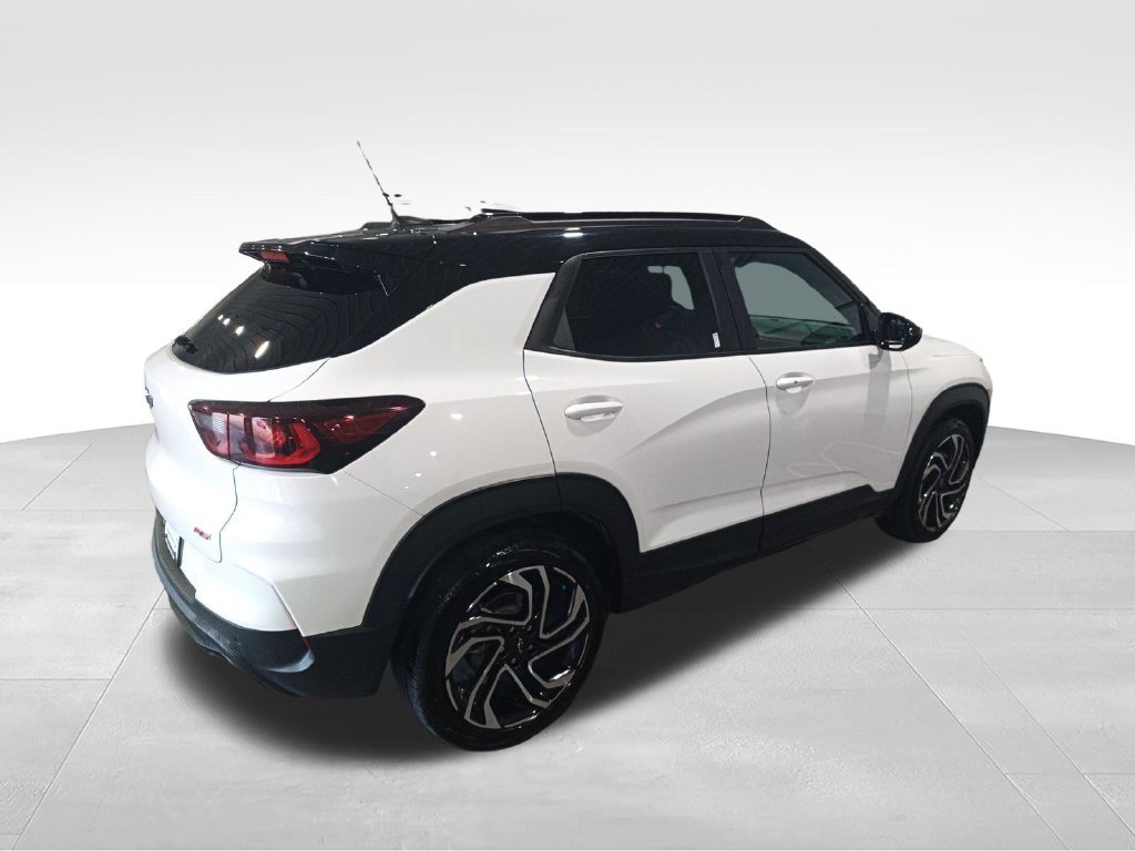 Used 2024 White Chevrolet RS image 5