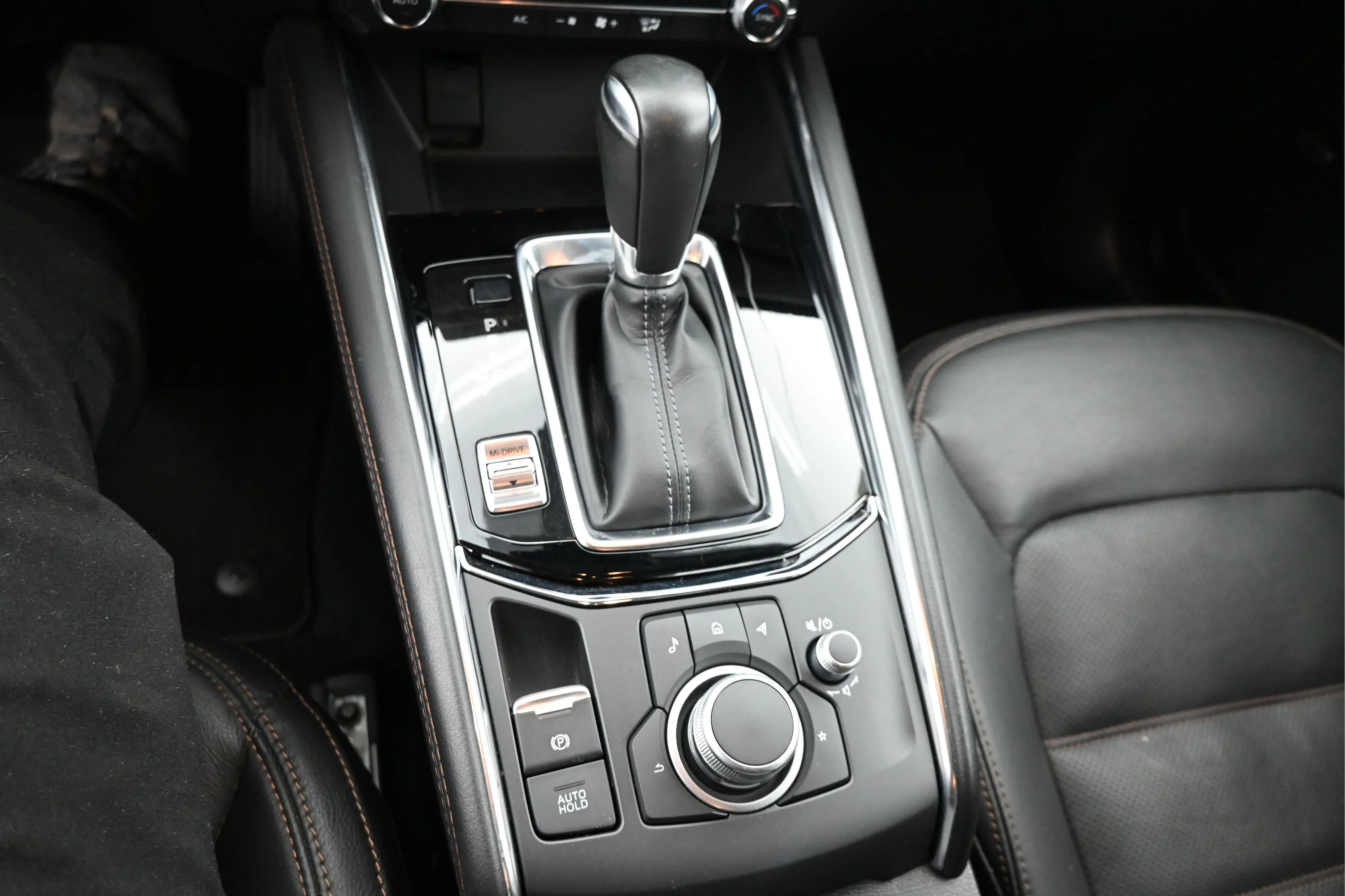 Used 2023 Rhodium White Metallic Mazda 2.5 S Premium Package image 25
