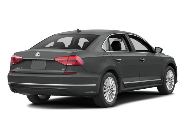 Used 2016  Volkswagen SE image 2