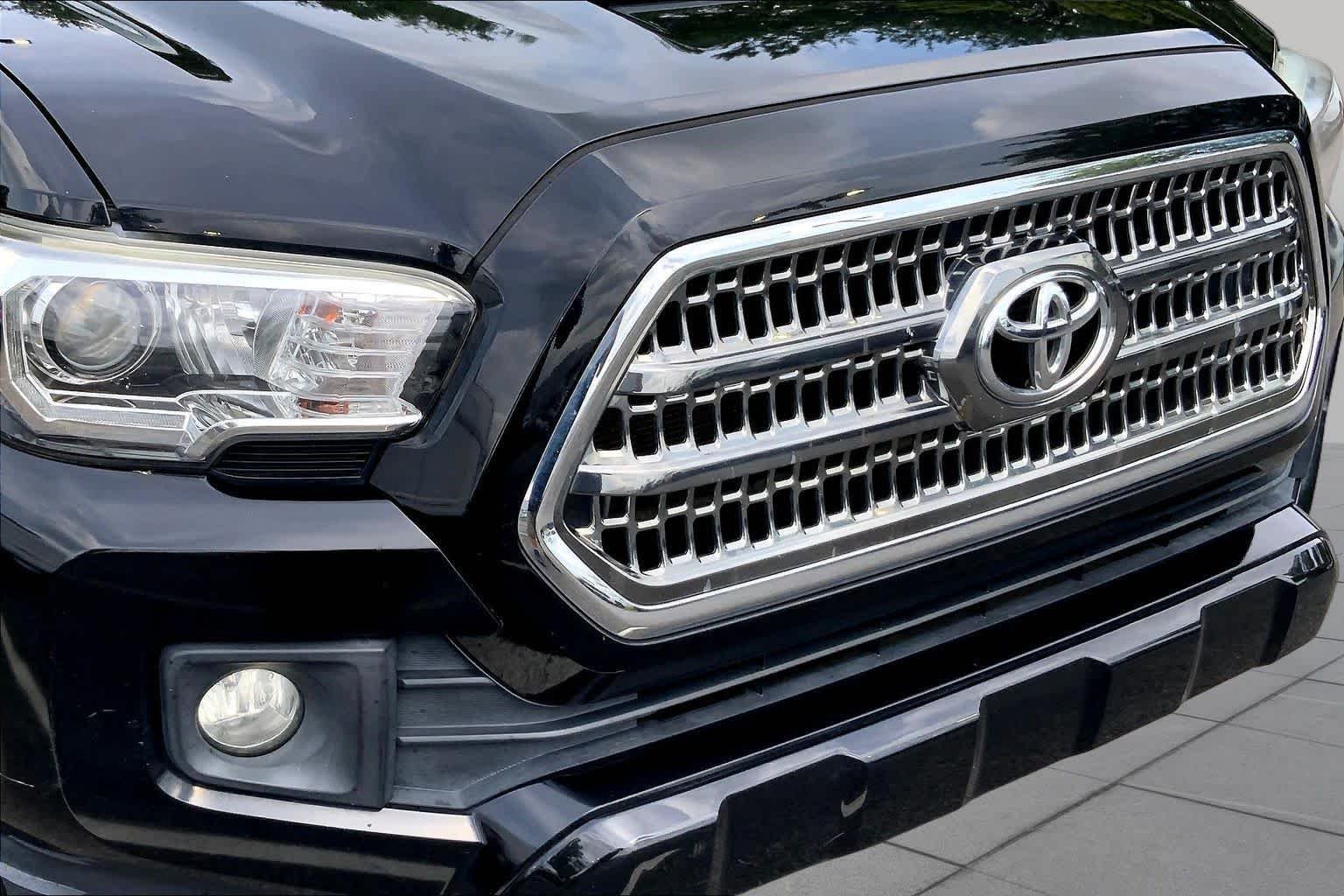 Used 2017 Black Toyota TRD Sport image 29