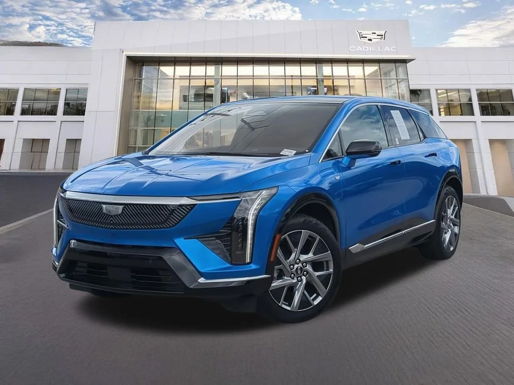 2026 Cadillac Optiq Luxury AWD's photo