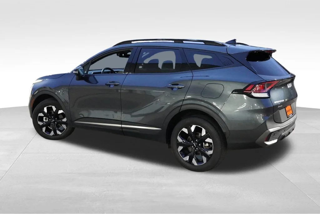 Used 2024 Gravity Gray Kia X-Line image 8