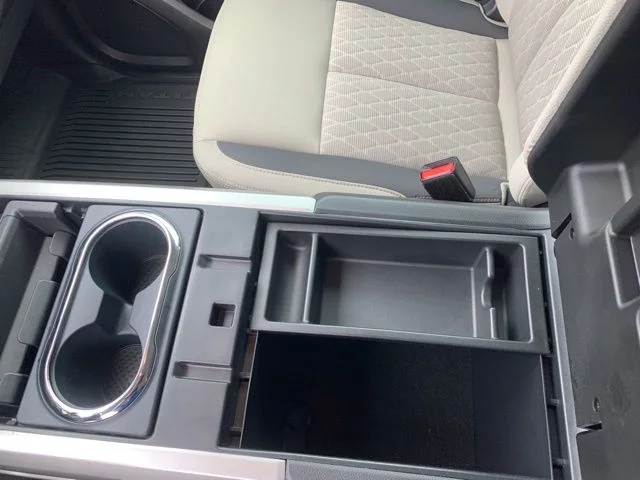 Used 2024 Glacier White Nissan SV image 34