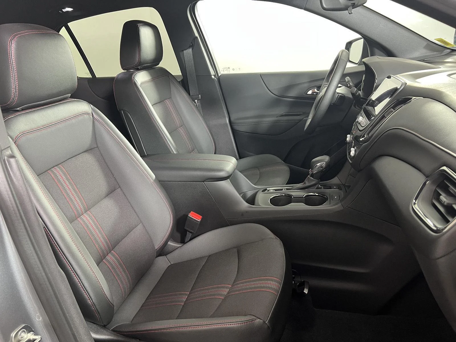Used 2024 Sterling Gray Metallic Chevrolet RS image 21