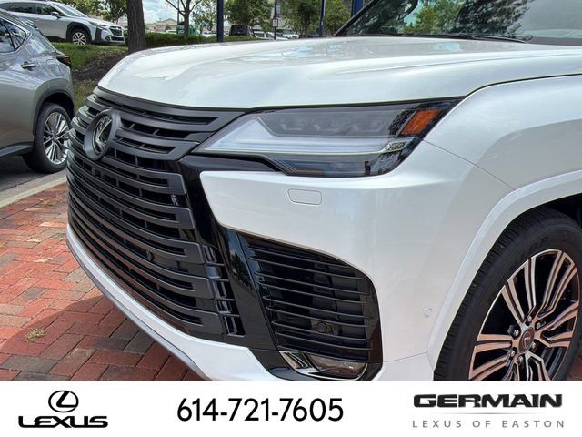 New 2026 Eminent White Pearl Lexus LX 700h LUXURY image 11