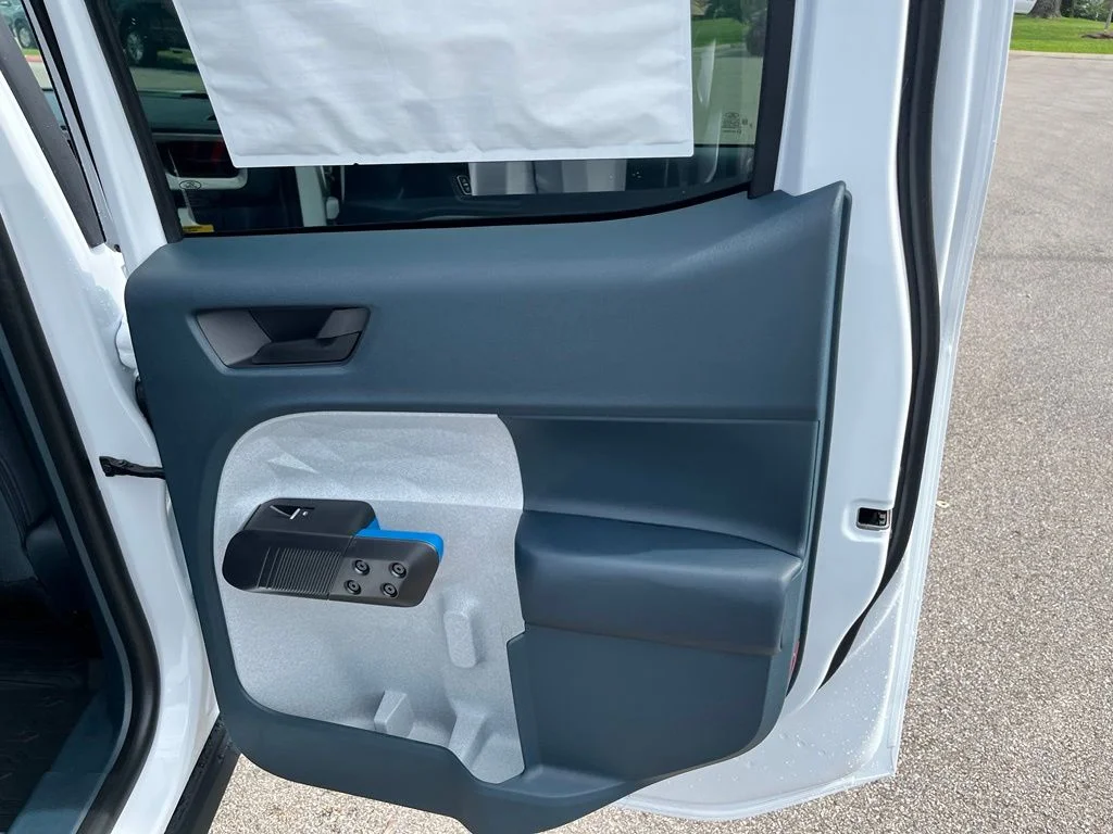 New 2026 White Ford XLT image 9