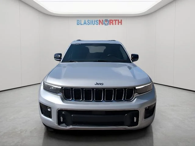 2022 Jeep Grand Cherokee Overland - Photo 3