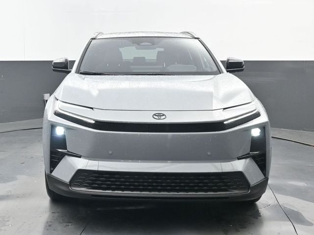 Used 2026 Cement Toyota XSE image 5