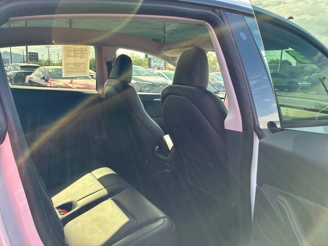 Used 2023  Tesla Long Range image 23