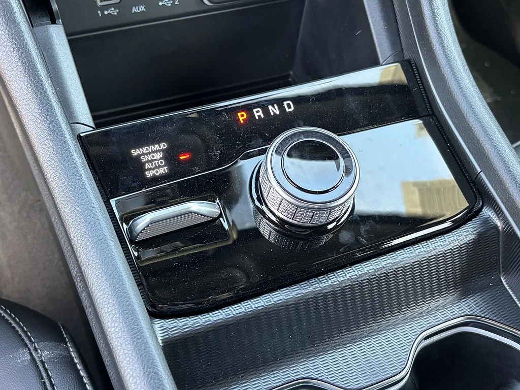 New 2026 Gray Jeep Limited image 9