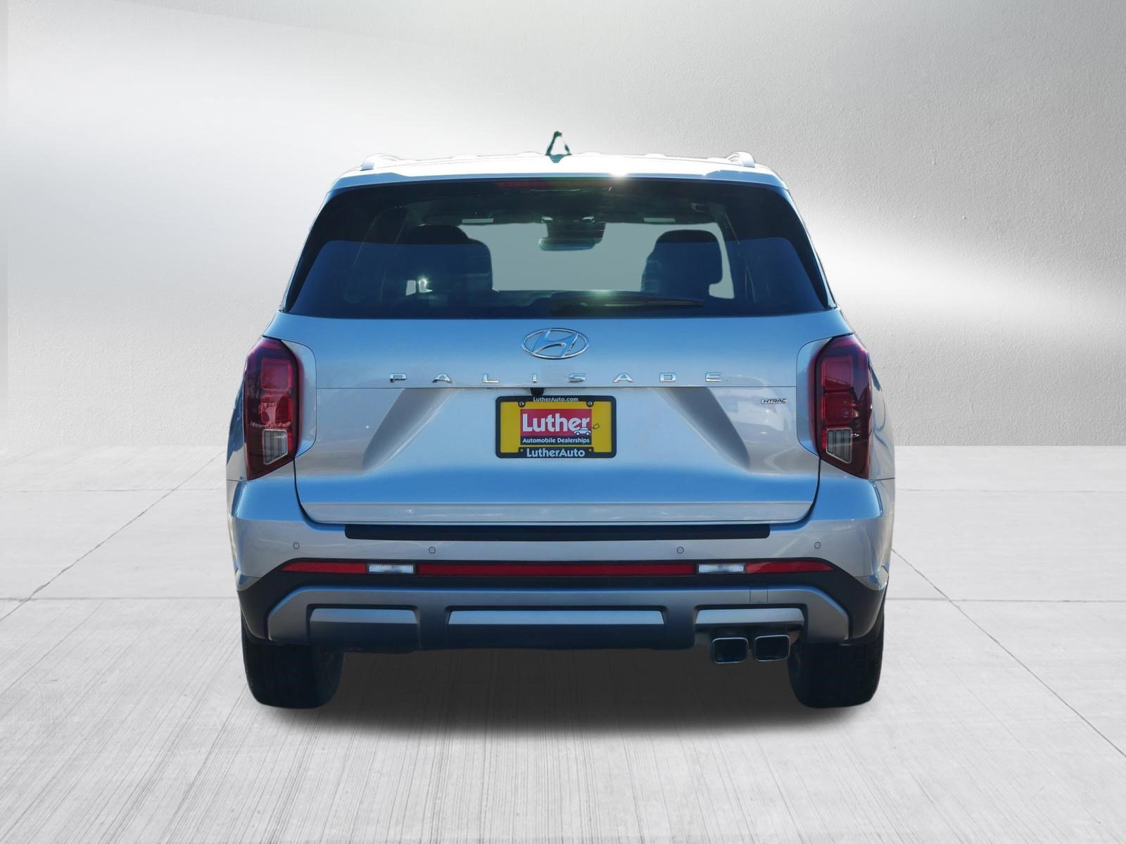 Certified Used 2025 Typhoon Silver Hyundai SEL image 6