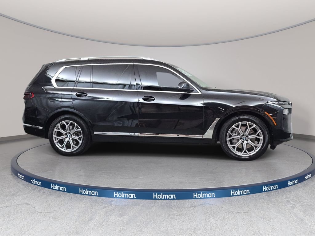 Used 2023 Black BMW xDrive40i image 4