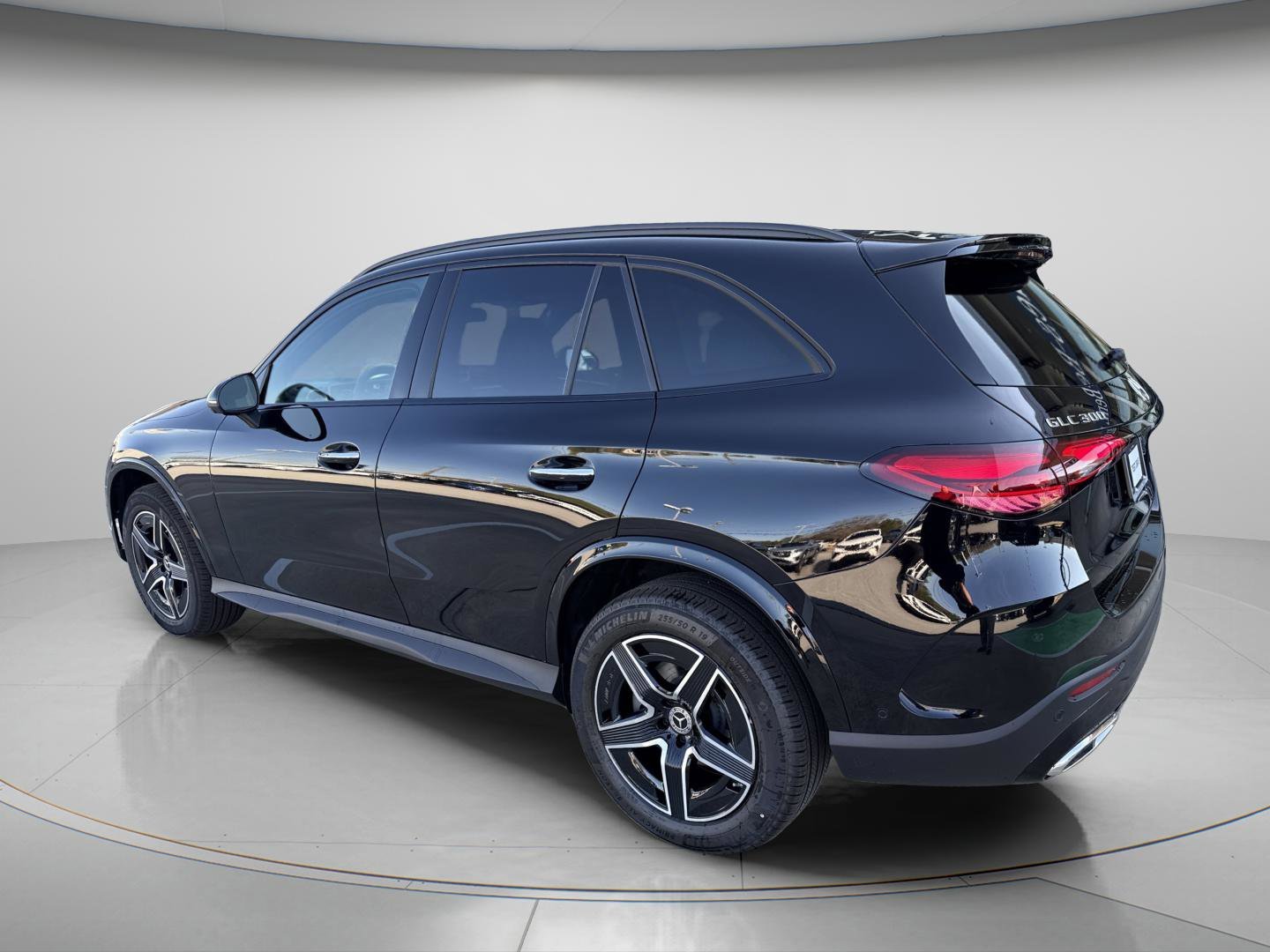 Certified Used 2026 Black Mercedes-Benz GLC 300 image 3
